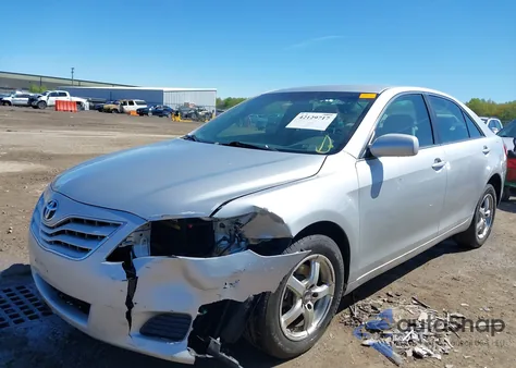 2010 Toyota Camry Le из США, поврежденный, VIN 4T4BF3EK7AR019143